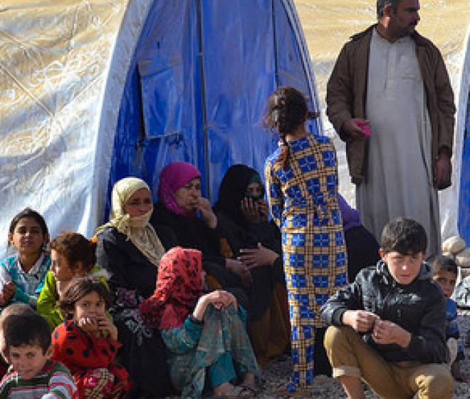 Policy paper: Fleeing the bombs: Approaching explosive weapons in the policy framework of displacement