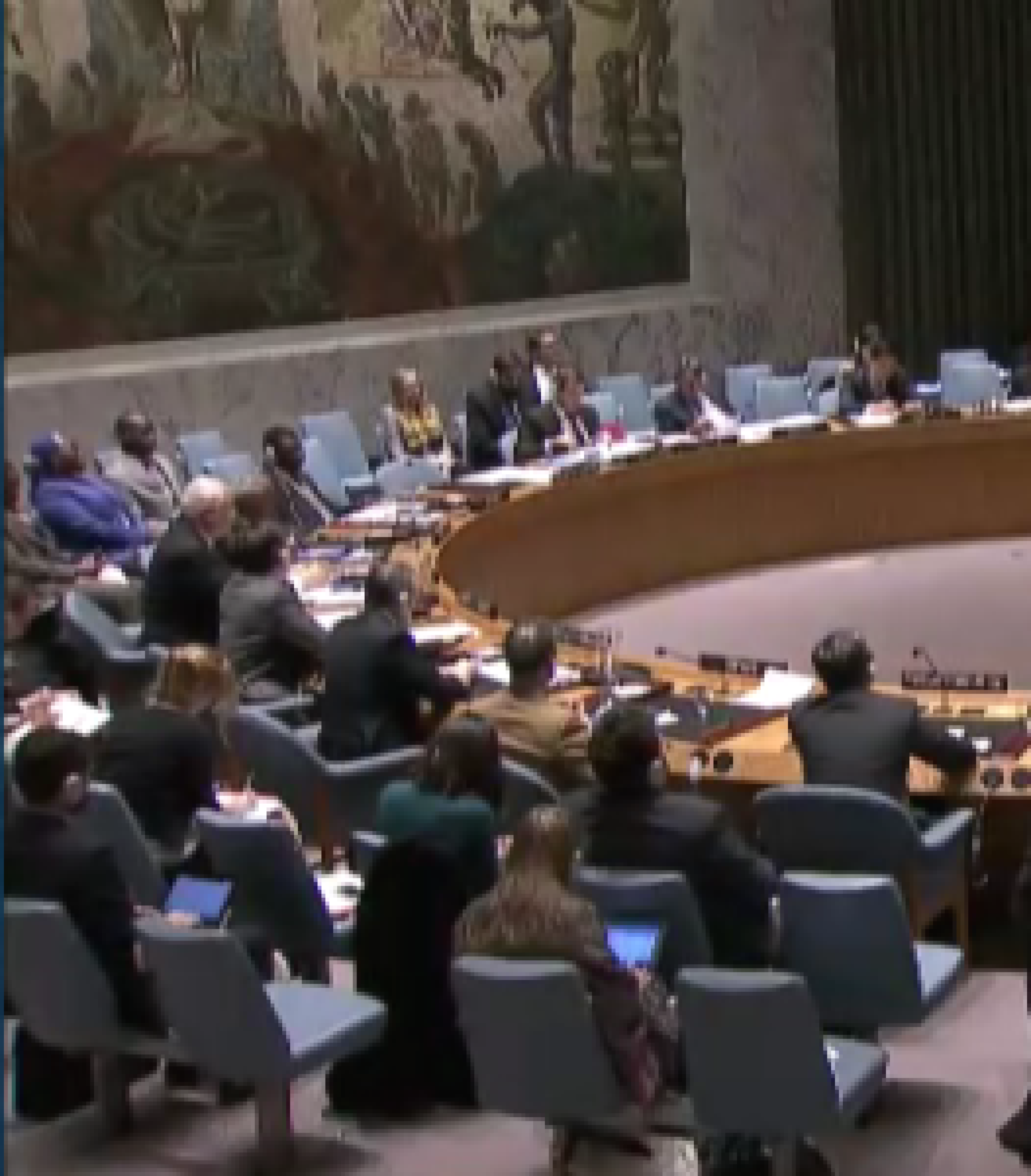 Room During Debate 7 Copy 263x300