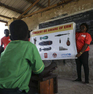 Mine risk education held at a school in Lobonok Payam, South Sudan, following the clearance of landmines from the area (UNN Photo; Isaac Billy https://flic.kr/p/24qgb6p)